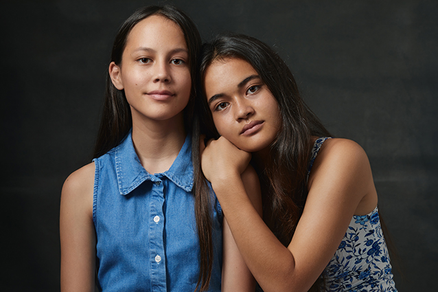 portrait studio sœurs Tahiti séance frère et sœurs @laurentloussan